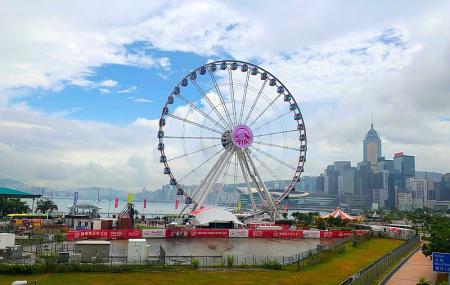 The Hong Kong Observation Wheel Image