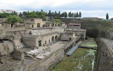 Herculaneum Archaeological Park Image