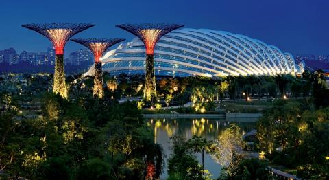 5 Day Trip to Singapore from Germering