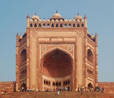 9 days Trip to Agra, Gurgaon from Mumbai