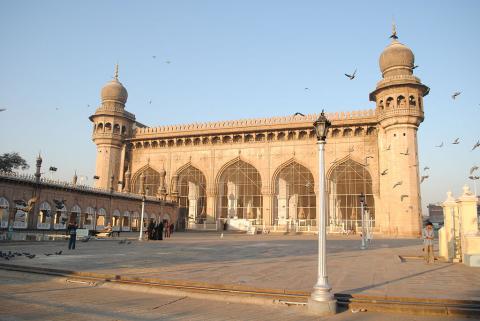 2 days Trip to Hyderabad from Aurangabad