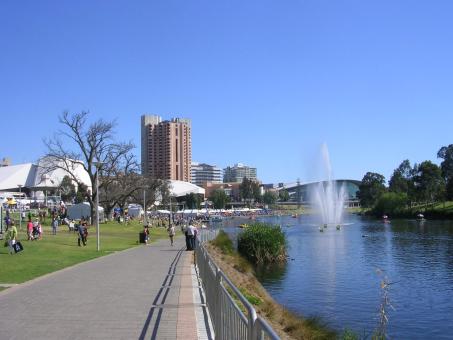21 Day Trip to Melbourne, Adelaide, Perth, Hobart, Canberra from Sydney