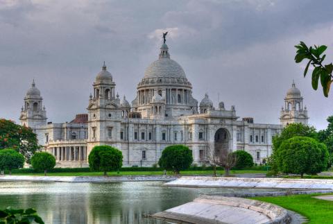 8 Day Trip to Delhi, Kolkata from Lisbon