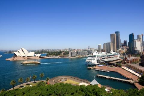 14 Day Trip to Melbourne, Adelaide, Sydney, Cairns from Hyderabad