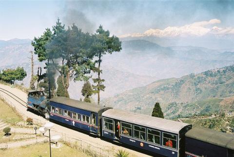5 days Trip to Darjeeling from Mumbai