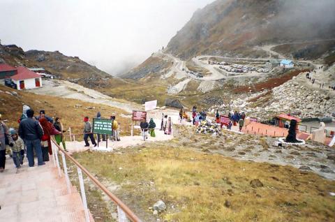 8 Day Trip to Gangtok, Lachung, Pelling from Nanded