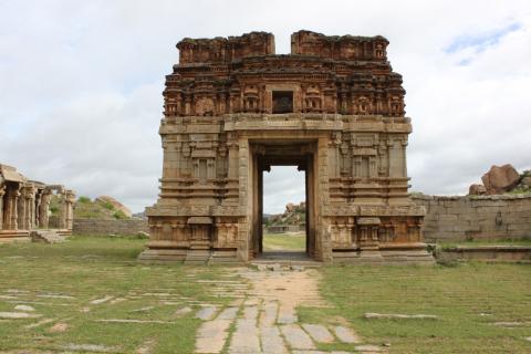 5 Day Trip to Hampi from Epsom