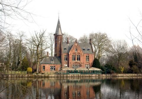 8 Day Trip to Bruges, Brussels, Ghent, Leuven from Budapest