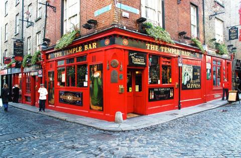 7 Day Trip to Cork, Dublin from Chicago