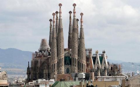 7 days Trip to Barcelona, Madrid from West Drayton