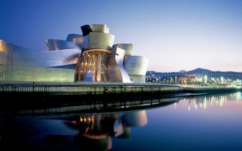 21 Day Trip to Bilbao, Lisbon, Santiago de compostela, Faro, Baiona from Los Angeles