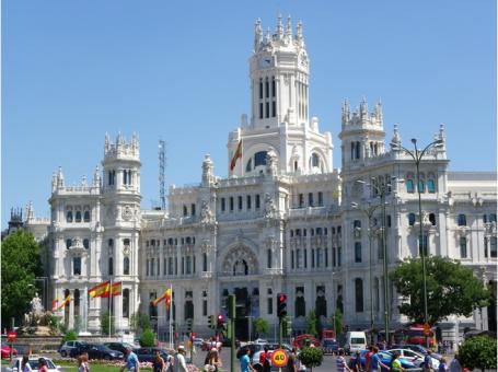 16 Day Trip to Madrid from Dubai