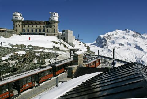 15 Day Trip to Zermatt, Interlaken, Grindelwald, Lauterbrunnen from Phoenix