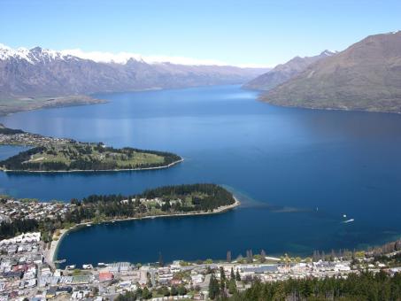 A Day at Queenstown