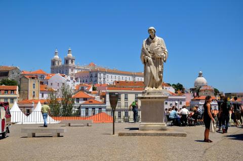 Trip to Lisbon, Porto