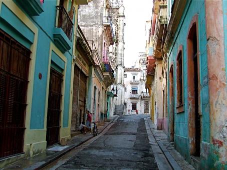 4 Day Trip to Havana from Assebroek