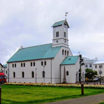 19 Day Trip to Iceland from Dombivali
