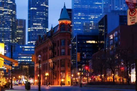 11 Day Trip to Toronto from London