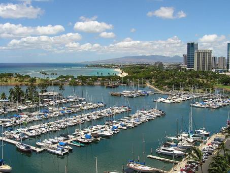 2 days Trip to Honolulu from Gulfport