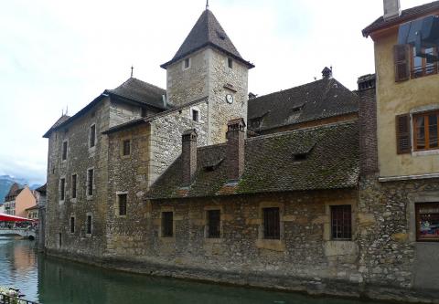 7 Day Trip to Annecy, Chamonix, Vienne from Bordeaux