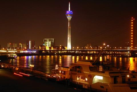 12 Day Trip to Dusseldorf from Cairo