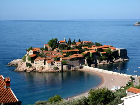 6 Day Trip to Budva from London