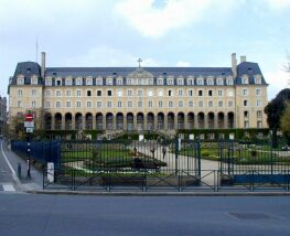 5 Day Trip to Rennes from Lagos