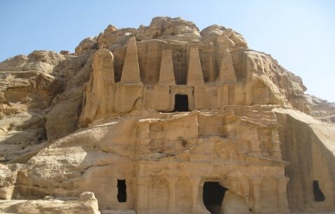 5 Day Trip to Petra, Amman, Aqaba from Sint-andries