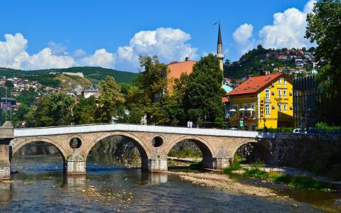 21 Day Trip to Austria, Bosnia & herzegovina, Croatia, Hungary, Romania, Serbia, Slovakia from Novate Milanese