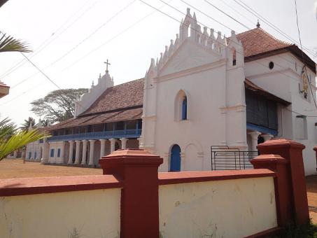 5 Day Trip to Munnar, Alleppey, Thiruvananthapuram, Varkala from Mumbai