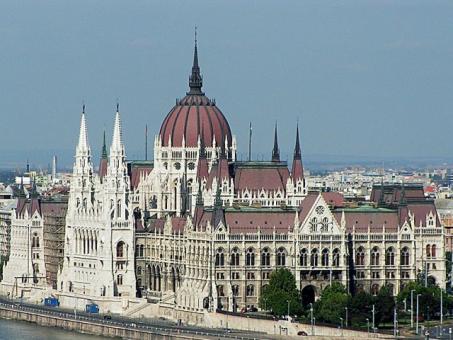 7 days Trip to Budapest from Barcelona