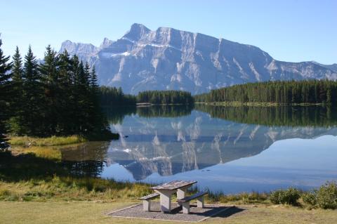 7 Day Trip to Banff from Vernon Hills