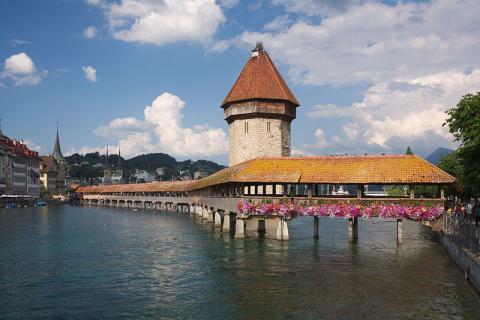 2 Day Trip to Lucerne from Brisbane