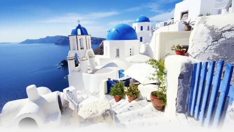 8 Day Trip to Santorini from Lancaster