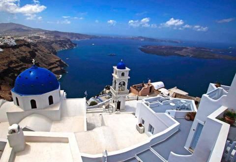 5 days Trip to Santorini from Hyderabad