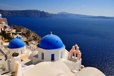 24 Day Trip to Athens, Santorini, Mykonos, Naxos, Paros, Ios from Sydney