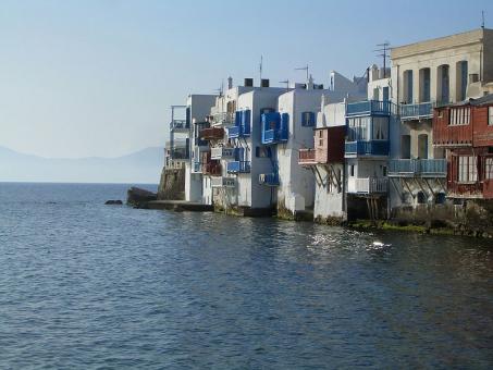 18 Day Trip to Athens, Delphi, Santorini, Mykonos, Corfu, Sidari from Springfield