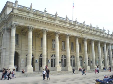 4 Day Trip to Bordeaux from King city