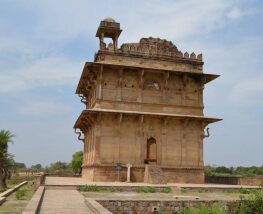  Day Trip to Chanderi