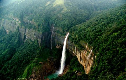4 Day Trip to Shillong, Guwahati, Cherrapunjee from Bhubaneswar