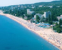 15 Day Trip to Sunny beach from Nottingham
