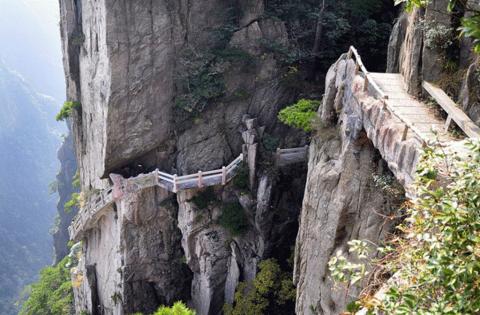 4 days Trip to Huangshan from Athens