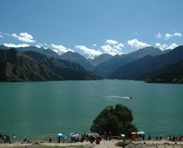 4 Day Trip to Urumqi from Pitt meadows