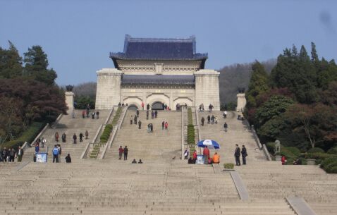 4 Day Trip to Nanjing from Guimarães