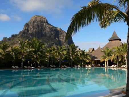 7 days Trip to Le morne, Arusha from San Francisco