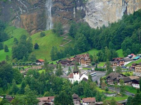 5 days Trip to Lauterbrunnen from Engelburg