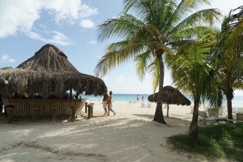 6 Day Trip to Negril from Hampton