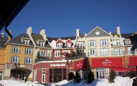  Day Trip to Mont-tremblant from Montreal