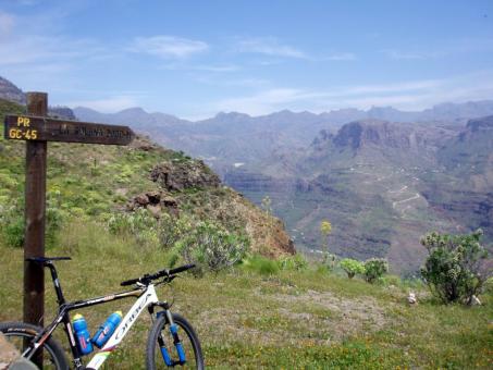 4 Day Trip to Gran canaria from Waterford