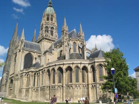 7 days Trip to Rouen, Caen, Dieppe, Bayeux, Cherbourg from Rouen